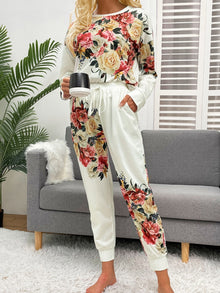  Printed Round Neck Top and Pants Lounge Set